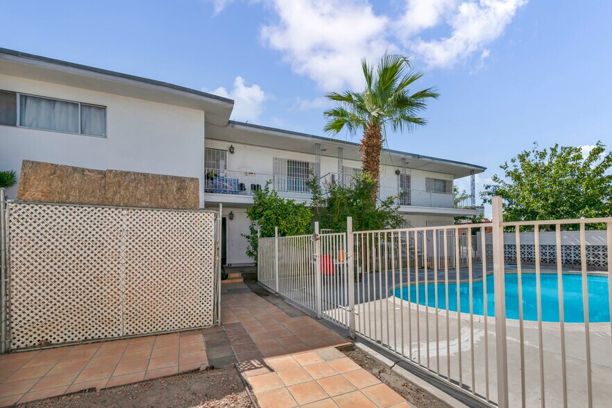 More Photos Of 1165 Sierra Vista Dr, Las Vegas Apartments For Sale