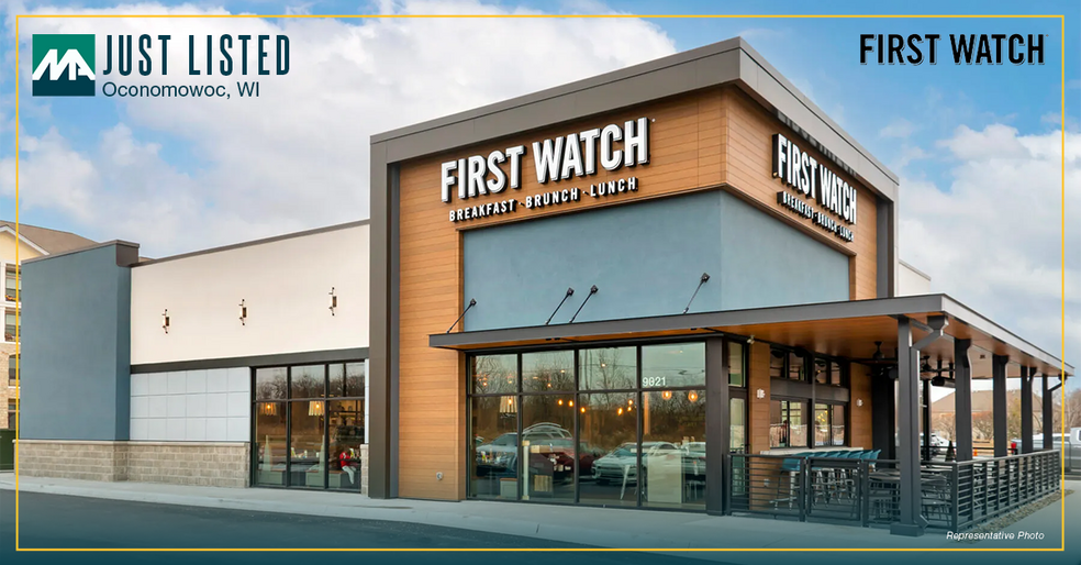 Primary Photo Of 1295 Olympia Fields Dr, Oconomowoc Restaurant For Sale