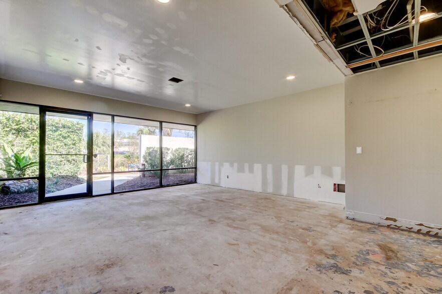 More Photos Of 7603 Seminole Blvd, Seminole Medical For Sale