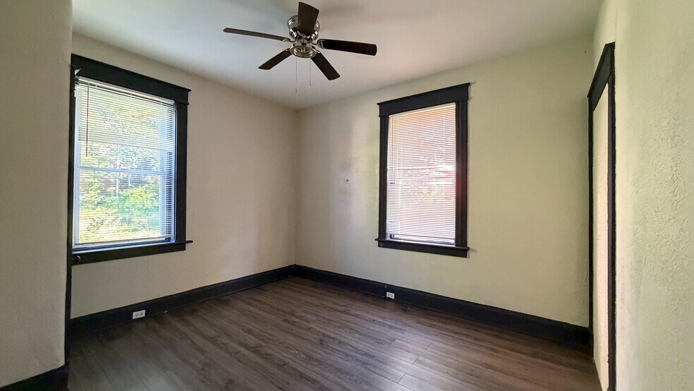 More Photos Of 278 Helen St, Cincinnati Apartments For Sale