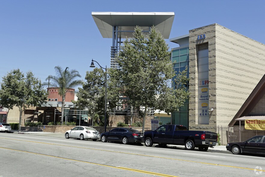 More Photos Of 123 E Valley Blvd, San Gabriel Storefront Retail Office For Lease