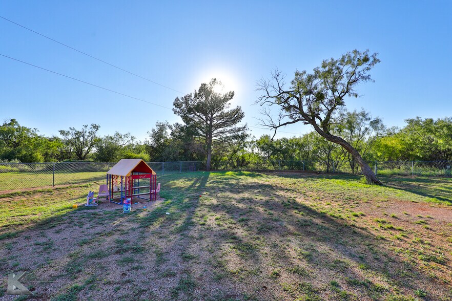 More Photos Of 6000 Buffalo Gap Rd, Abilene Daycare Center For Sale