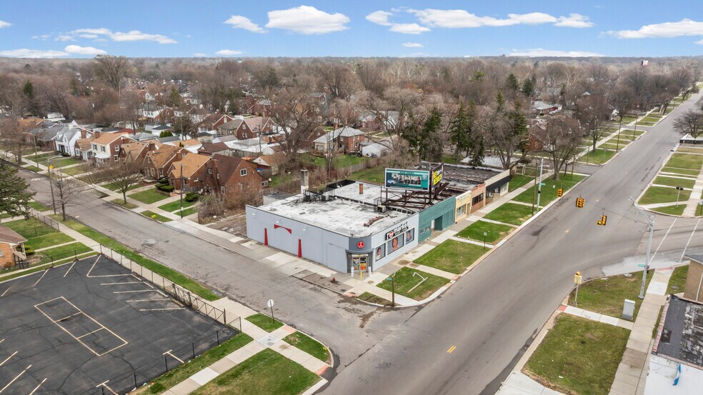 More Photos Of 10644 Morang Dr, Detroit Storefront For Sale