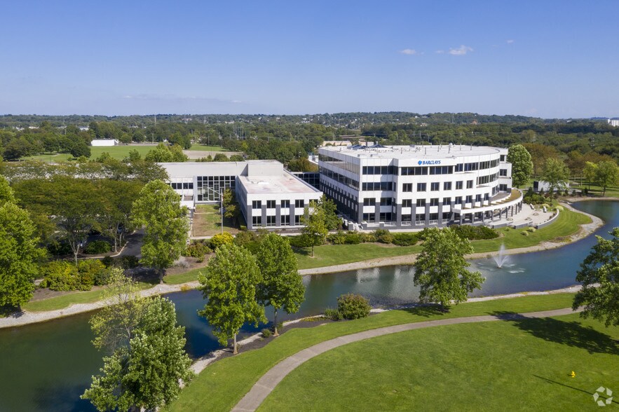 More Photos Of 101-103 Knightsbridge Dr, Hamilton Office For Lease