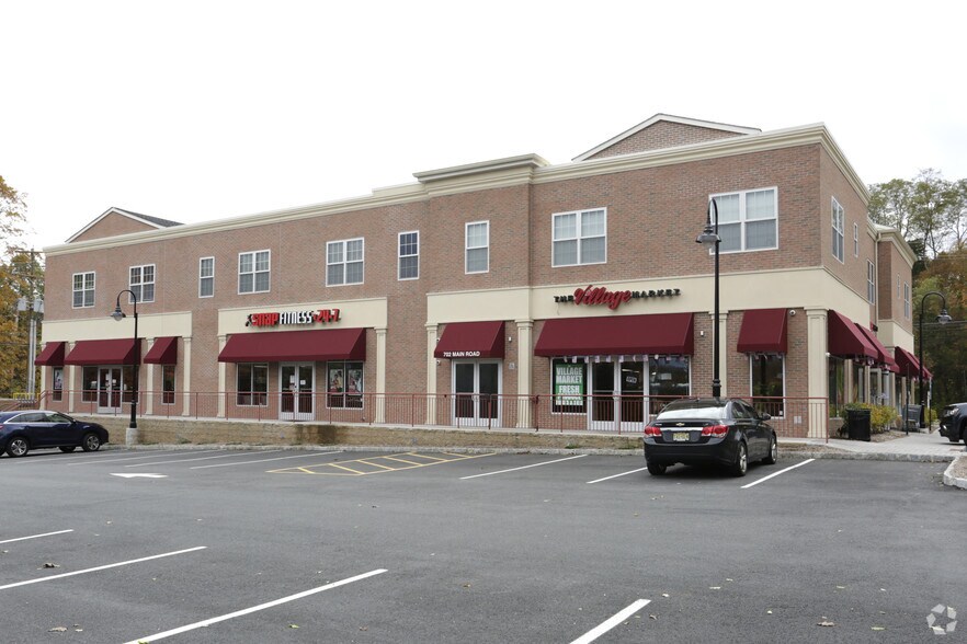Primary Photo Of 702 Main Rd, Towaco Storefront Retail Residential For Lease