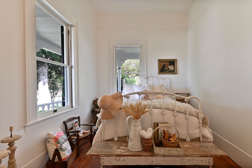 More Photos Of 68 Church Hill Rd, San Andreas Flex For Sale