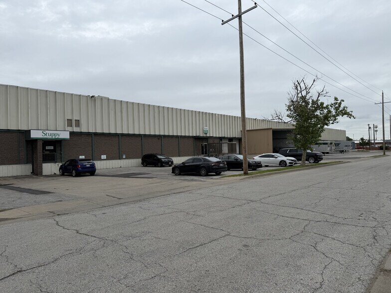 Primary Photo Of 1202 Clay St, North Kansas City Industrial For Lease