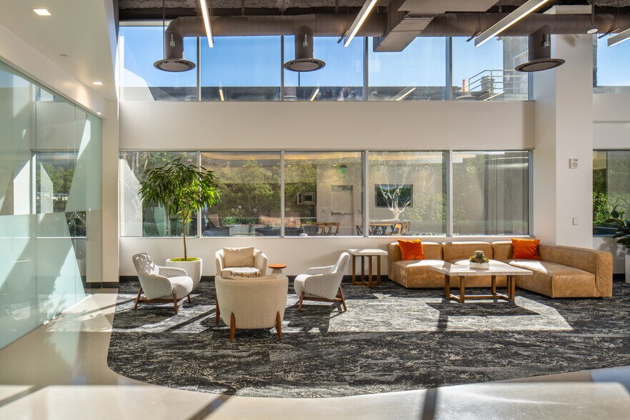 More Photos Of 3415 S Sepulveda Blvd, Los Angeles Office For Lease