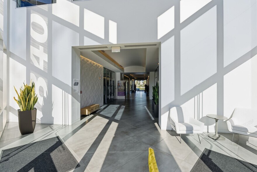 More Photos Of 1840 Gateway Dr, San Mateo Loft Creative Space For Lease