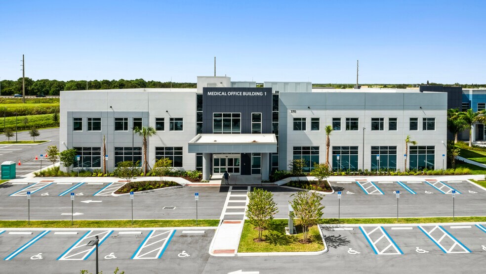 More Photos Of 370 Veranda Falls Wy, Port Saint Lucie Hospital For Lease