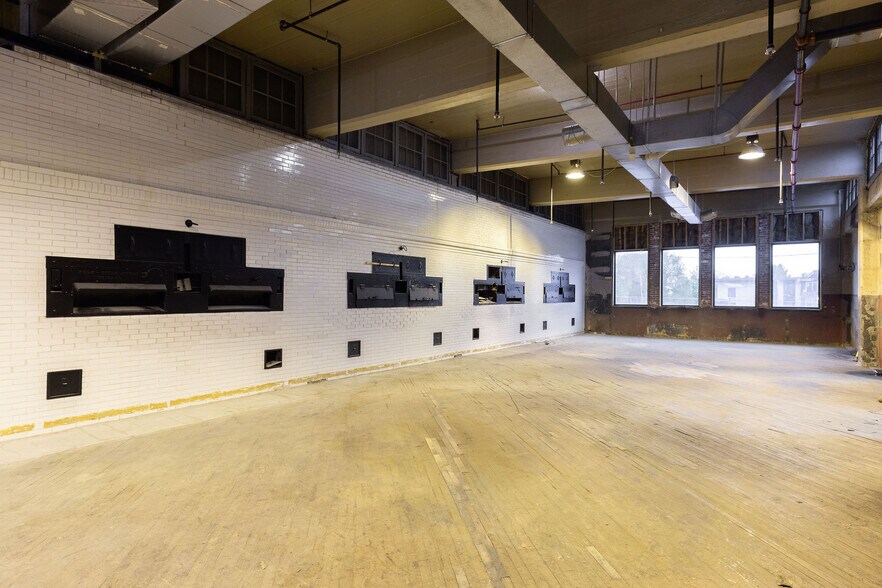 More Photos Of 333 N 6th St, Kansas City Warehouse For Sale