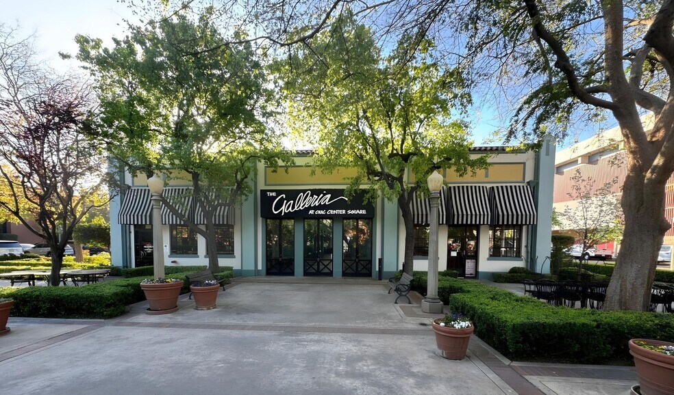 More Photos Of 2405 Capitol St, Fresno Freestanding For Lease