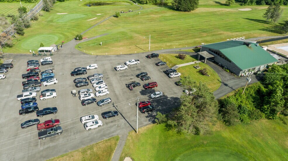 More Photos Of 2839 Rt-203, Valatie Sports And Entertainment For Sale