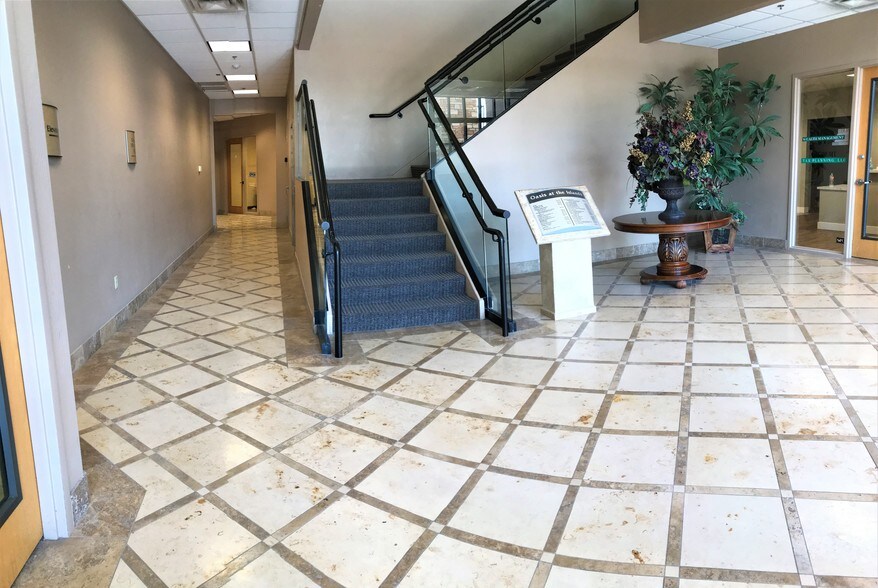 More Photos Of 1425 W Elliot Rd, Gilbert Medical For Lease