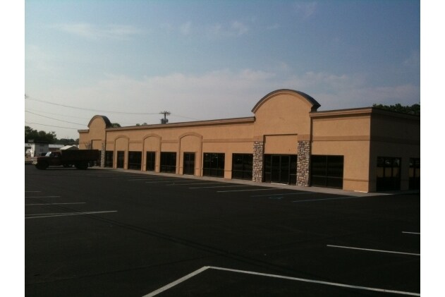 More Photos Of 1733-1737 N Kingshighway St, Cape Girardeau General Retail For Lease