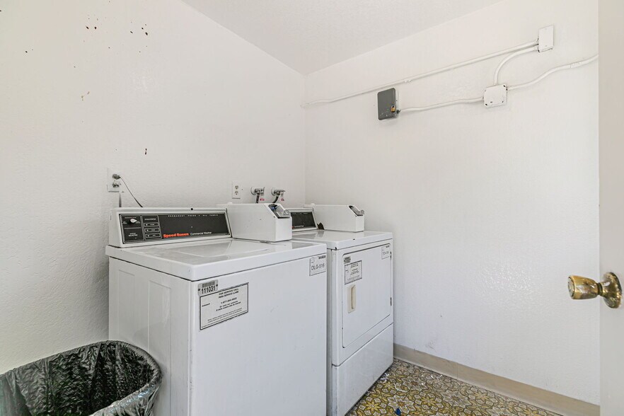 More Photos Of 3588 Agate Dr, Santa Clara Apartments For Sale