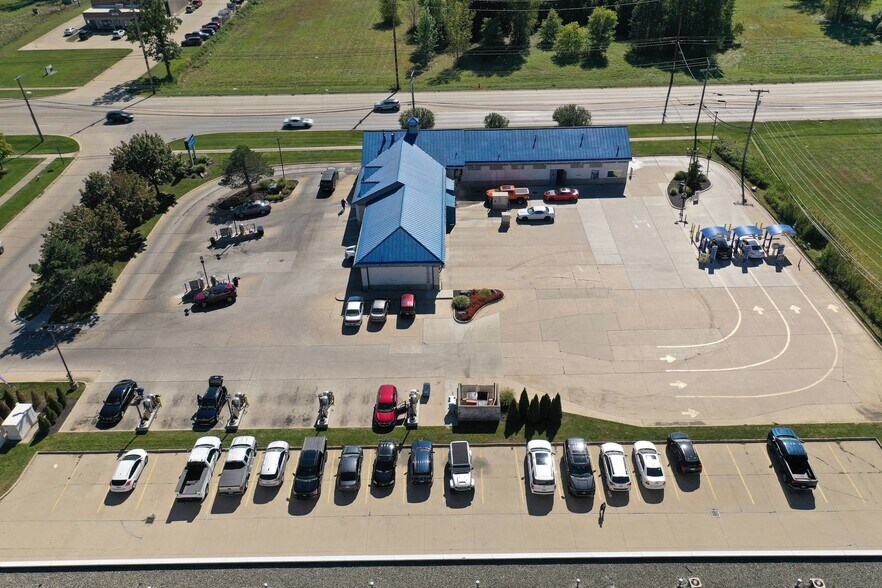 More Photos Of 51057 Milano Dr, Macomb Carwash For Sale