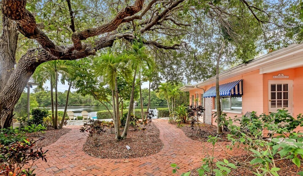 More Photos Of 8212 Midnight Pass Rd, Sarasota Hotel For Sale