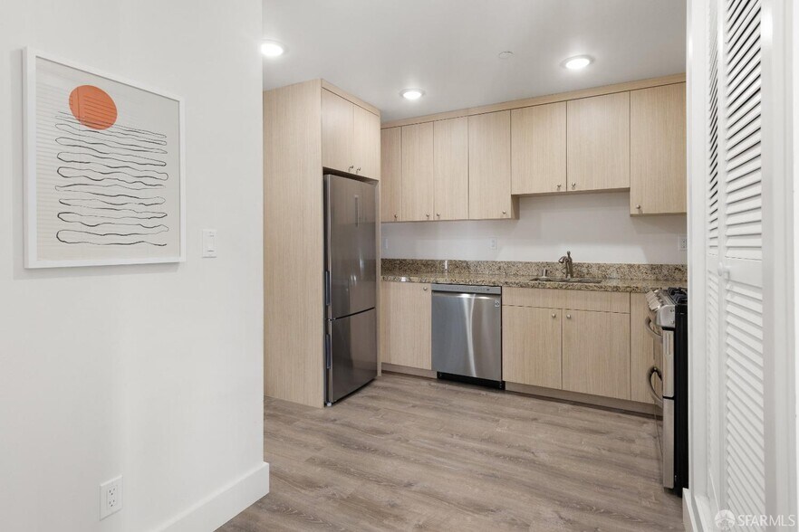 More Photos Of 4326 Irving St, San Francisco Apartments For Sale