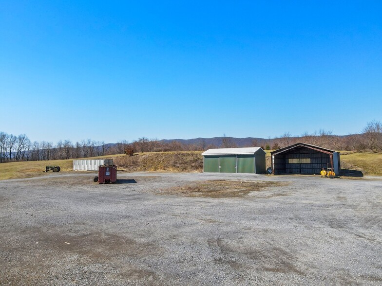 More Photos Of 12258 Buchanan Trl W, Mercersburg Flex For Lease