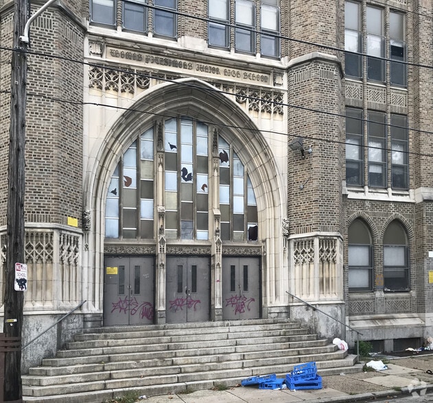 More Photos Of 2601-2631 W Cumberland St, Philadelphia Schools For Sale