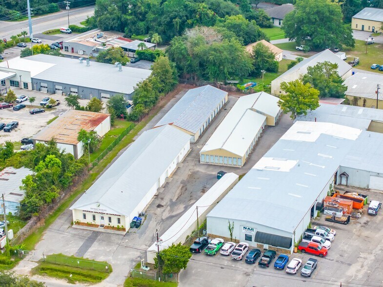 More Photos Of 1719 Signal Point Rd, Charleston Self Storage For Sale