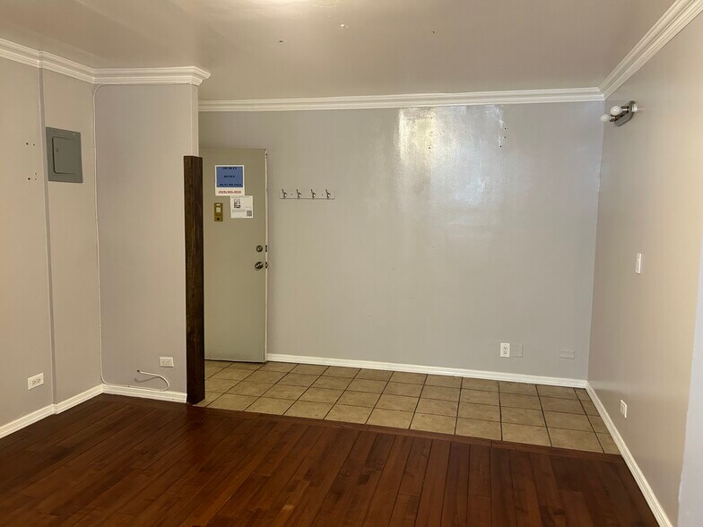 More Photos Of 8708 Justice Ave, Elmhurst Apartments For Sale