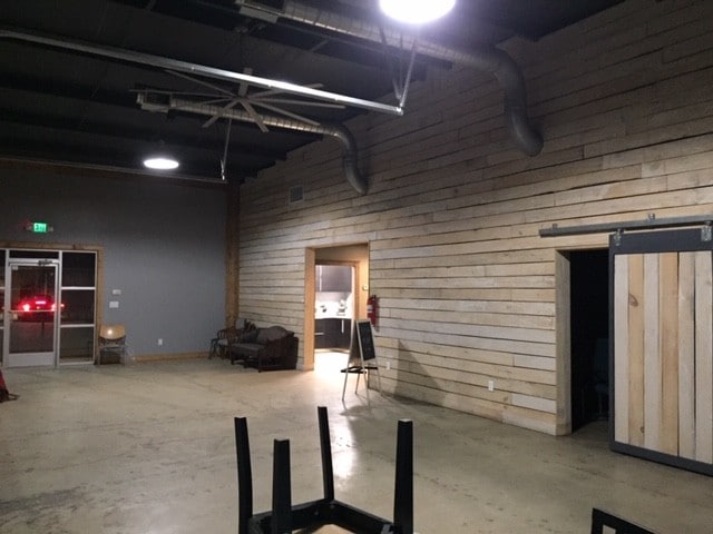 More Photos Of 4800 E Lake Blvd, Birmingham Service For Lease