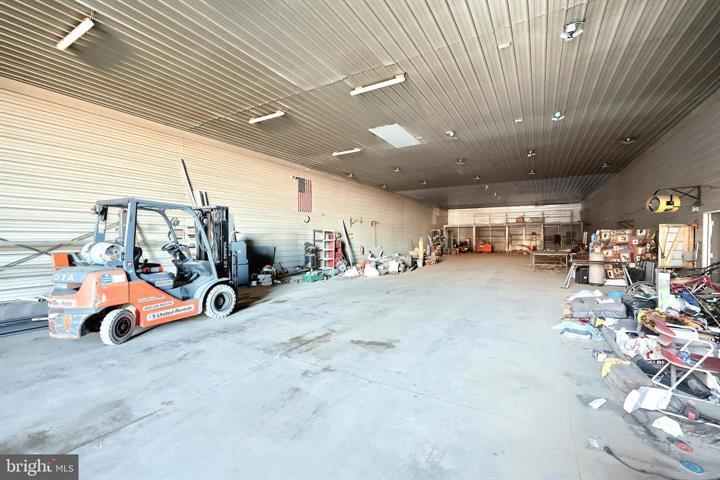 More Photos Of 1678 Prayer Mission Rd, Windsor Light Manufacturing For Sale