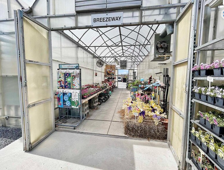 More Photos Of 1422 Main street, Catasauqua General Retail For Sale