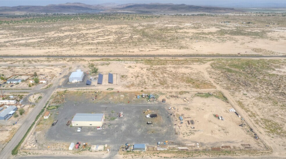 More Photos Of 1810 Lake St, Silver Springs Warehouse For Lease