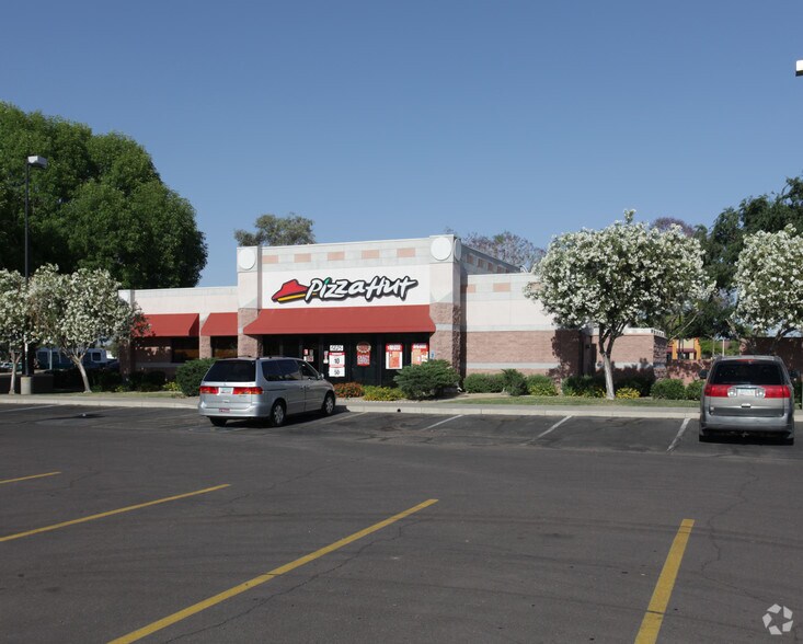More Photos Of 5715-5775 W Bell Rd, Glendale Unknown For Lease