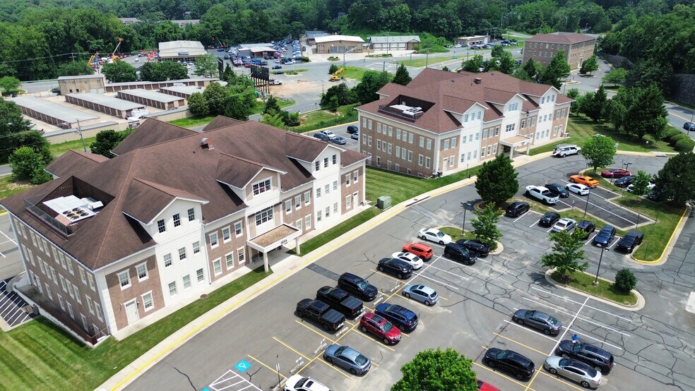 More Photos Of 18354 Quantico Gateway Dr, Triangle Medical For Sale