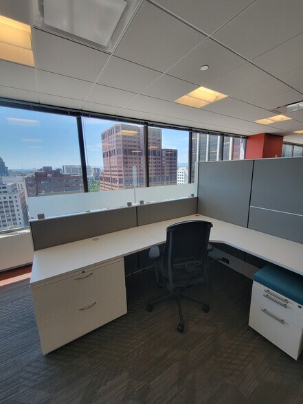 More Photos Of 1660 Lincoln St, Denver Coworking Space