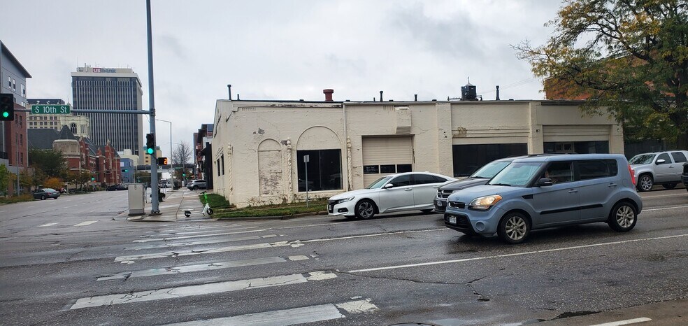 More Photos Of 310 S 10th St, Lincoln Storefront For Lease
