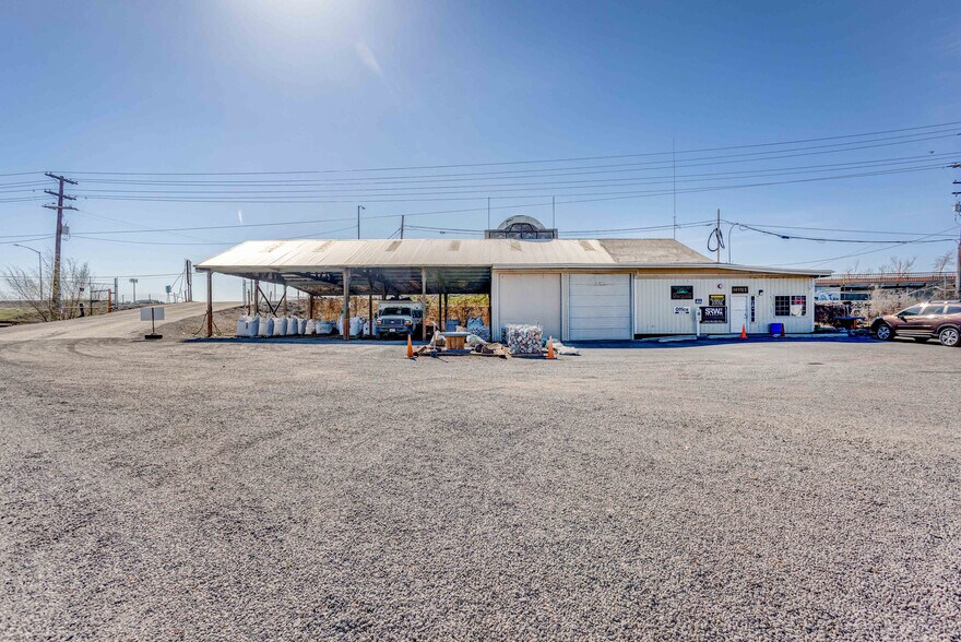 More Photos Of 2105 Terrace Heights Dr, Yakima Industrial For Sale