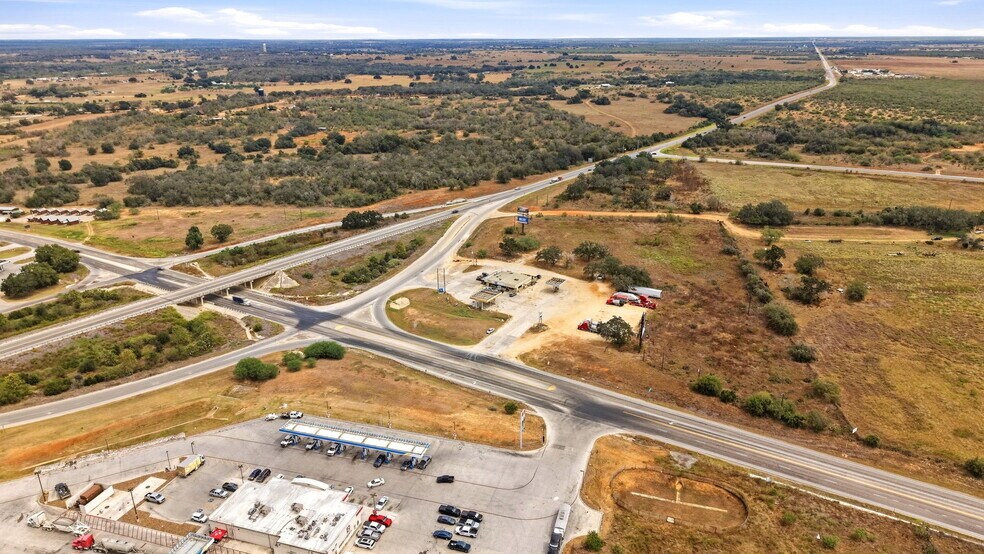 More Photos Of 1000 State Highway 123 S, Stockdale Service Station For Sale