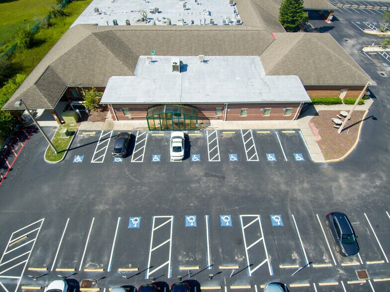 More Photos Of 9912 Little Rd, New Port Richey Medical For Lease