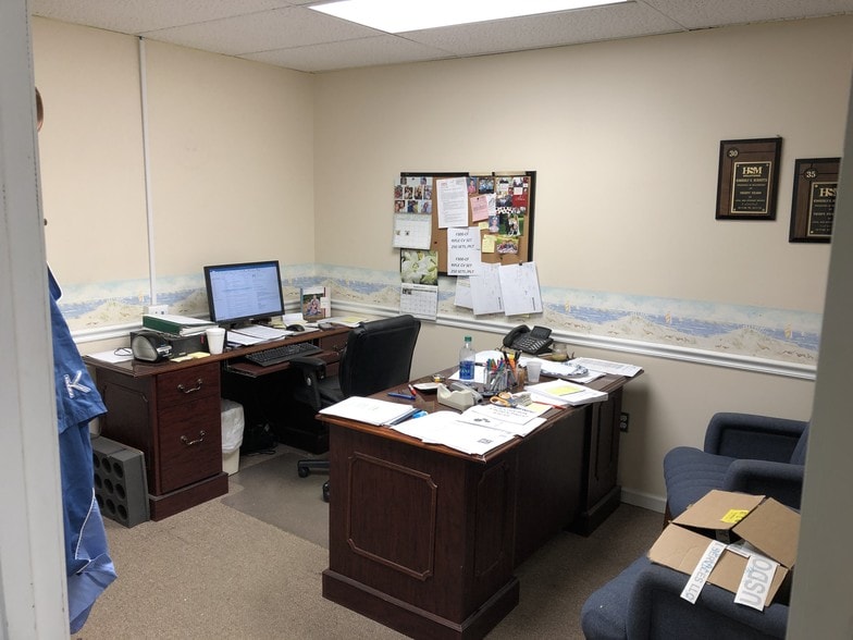 More Photos Of 2201 Blue Springs Rd, Cleveland Manufacturing For Lease