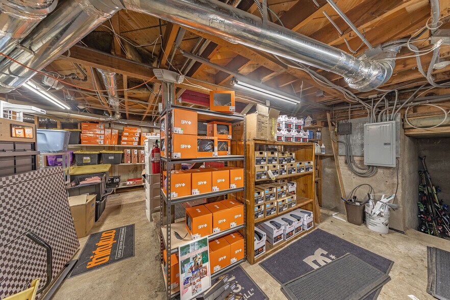 More Photos Of 3542 Lake Tahoe Blvd, South Lake Tahoe Restaurant For Sale