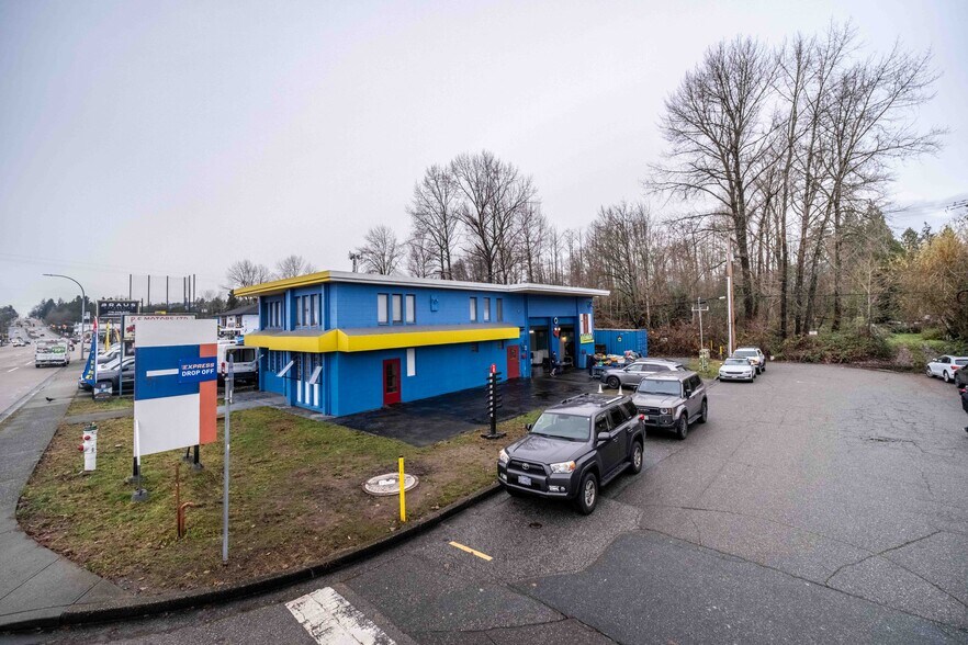 More Photos Of 6893 Hastings St, Burnaby Industrial For Lease