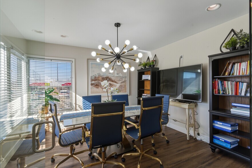 More Photos Of 152 W 500 S, Bountiful Office For Lease