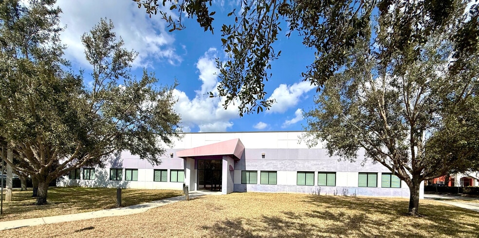 Primary Photo Of 1025 Willa Springs Dr, Winter Springs Manufacturing For Sale