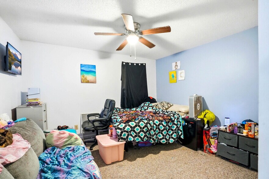 More Photos Of 8703 Highway 19 E, Roan Mountain Apartments For Sale