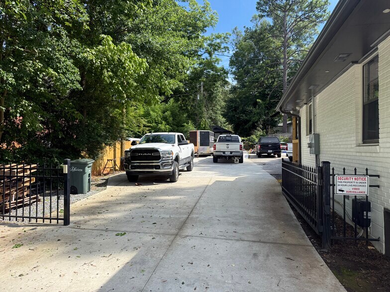 More Photos Of 137 Powers Ferry Rd, Marietta Office For Sale