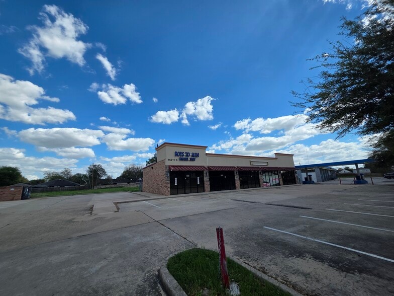 More Photos Of 15211 Fondren Rd, Missouri City Unknown For Lease