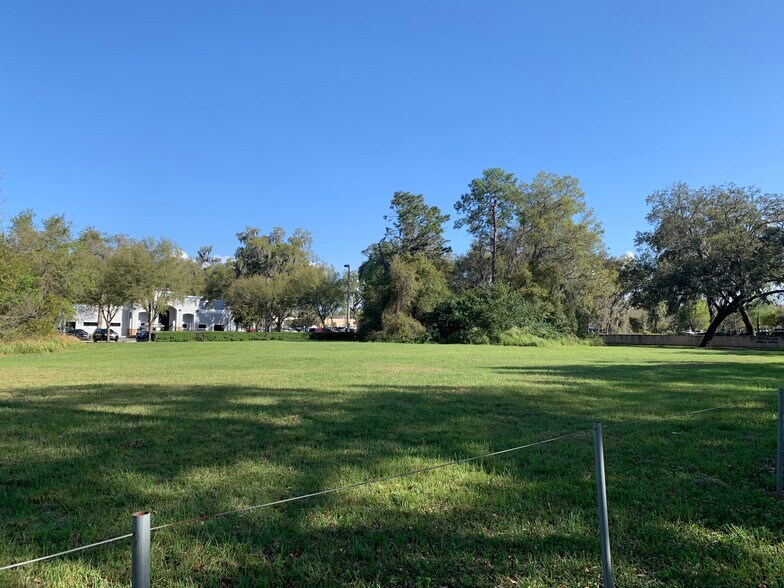 More Photos Of 513 Eichenfeld Dr, Brandon Land For Sale