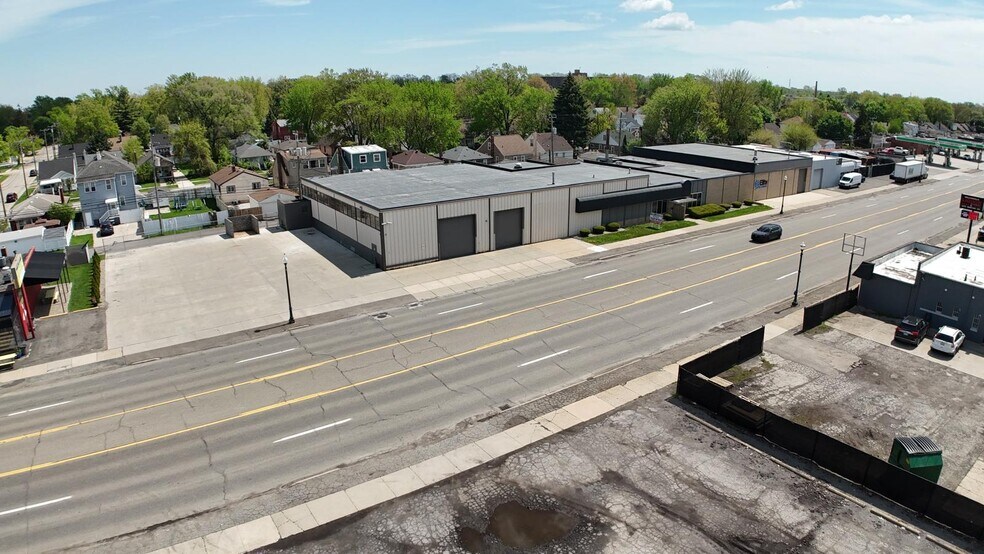 Primary Photo Of 17950 Allen Rd, Melvindale Industrial For Sale