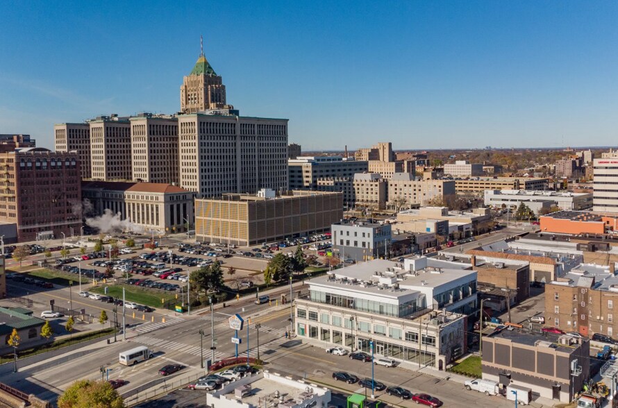 More Photos Of 6402-6418 Woodward Ave, Detroit Apartments For Lease