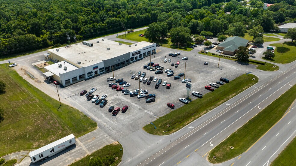 More Photos Of 470 S Highway 29, Cantonment Storefront For Sale